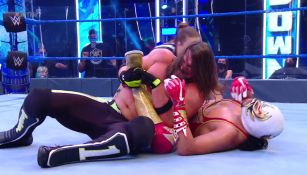 WWE: Gran Metalik cayó ante AJ Styles en SmackDown