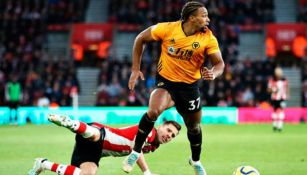 Wolverhampton: Adama Traoré mostró su 'truco' para no ser detenido en la cancha