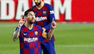 Messi festeja una diana con el Barcelona