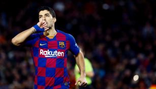 Luis Suárez durante un partido con Barcelona