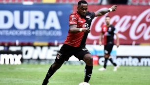 Renato Ibarra en el juego frente a Mazatlán 