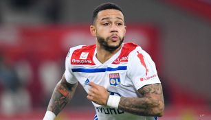  Memphis Depay  en partido con Lyon