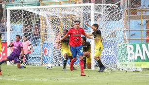 José Martínez durante un partido con Municipal