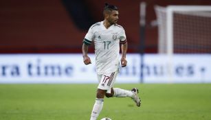 Tecatito Corona en partido con la Selección Mexicana