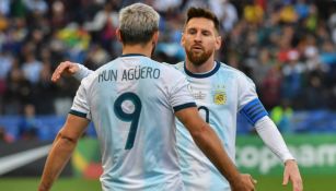 Kun y Messi jugando con Argentina