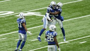 Colts en festejo de TD