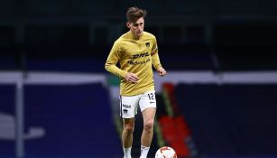 Facundo Waller previo a un partido con Pumas