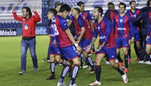 Jugadores del Atlante en festejo por el pase a la Final