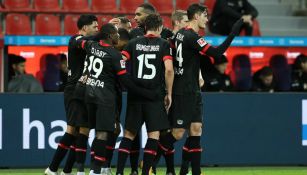Bayer Leverkusen en celebración de gol