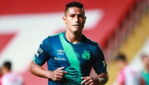 Osvaldo Martínez en un partido con el Puebla