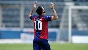 Pablo Gómez en festejo con Atlante