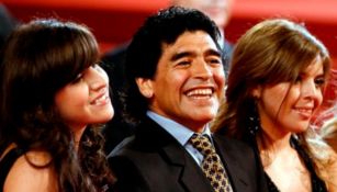Diego Armando Maradona y sus hijas