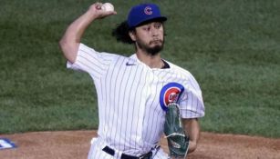 Yu Darvish en acción con los Cubs