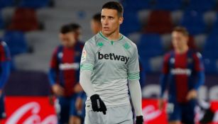 Tello en acción ante Levante