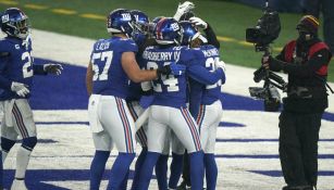 Giants en festejo de TD