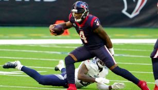 Deshaun Watson durante un partido con Texans