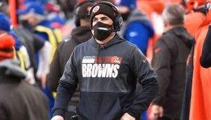 Browns: Kevin Stefanski regresó a instalaciones del equipo tras superar el Covid-19