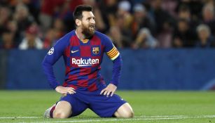 Lionel Messi durante un duelo con el Barcelona 