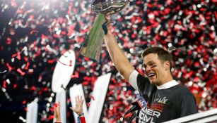 Tom Brady con el Vince Lombardi 