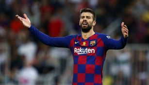 Gerard Piqué durante un duelo con el Barcelona 