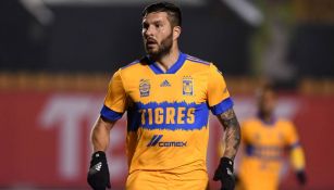 Gignac en partido con Tigres