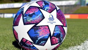 UEFA: Champions League Juvenil, cancelada por la pandemia