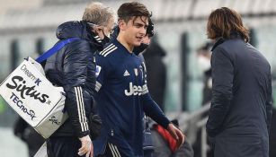 Paulo Dybala sale lesionado del duelo ante Sassuolo