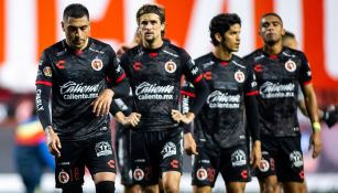 Jugadores de Xolos se lamentan tras derrota ante América