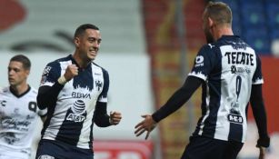 Rogelio Funes Mori en festejo con Rayados