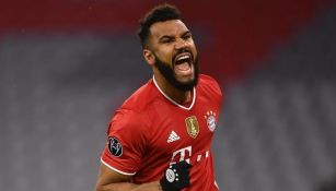 Choupo- Moting festeja el segundo gol del Bayern 