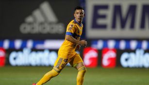 Leo Fernández durante un partido con Tigres