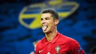 CR7 festeja un gol ante Suecia