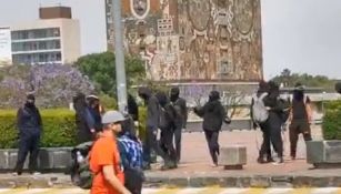 Encapuchados vandalizaron instalaciones de la UNAM