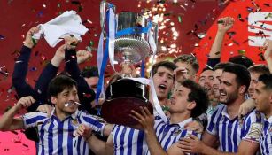 Oyarzábal levanta la Copa del Rey