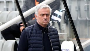 José Mourinho, técnico del Tottenham en juego contra Newcastle United