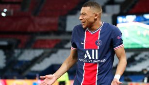 Kylian Mbappé durante un duelo con el PSG 