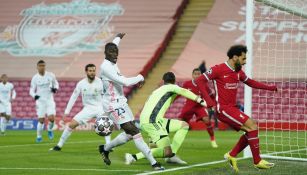 Ferland Mendy en juego frente al Liverpool en la Champions League en juego frente al Liverpool en la Champions League