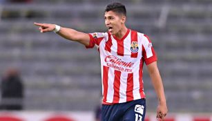 Chivas: Ofertan 60 mil pesos por playera de Ángel Zaldívar en subasta