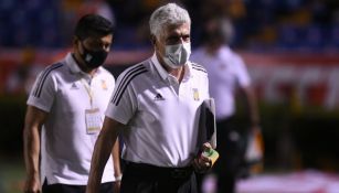 Tuca Ferretti en el Clásico Regio 