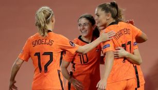 Holanda permitirá equipos mixtos 