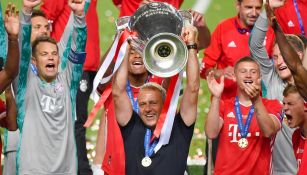Hansi Flick celebra con el Bayern
