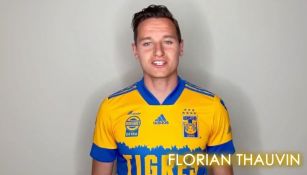 Florian Thauvin con la camiseta de Tigres