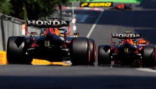 Sergio Pérez y Max Verstappen en clasificatorios de GP de Azerbaiyán