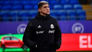 Alan Pulido, inconforme previo a un juego