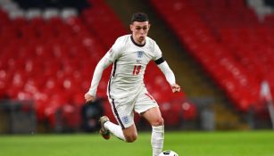 Phil Foden durante un partido con Inglaterra