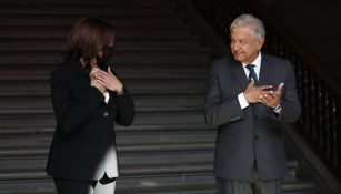 Andrés Manuel López Obrador junto a Kamala Harris