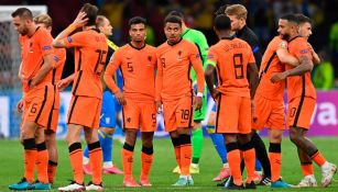 Jugadores de Países Bajos tras la victoria ante Ucrania