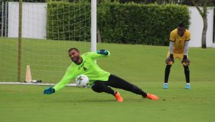 Álvaro Montero durante un entrenamiento con Tolima