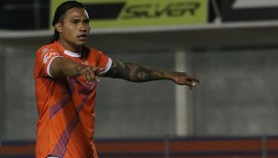 Gullit Peña, nuevo jugador del Antigua GFC