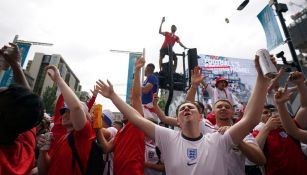 Aficionados ingleses previo a la Final